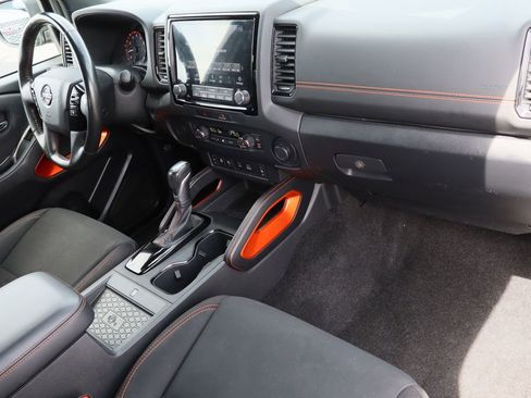 Used 2022 Nissan Frontier Pro-X RWD image 29
