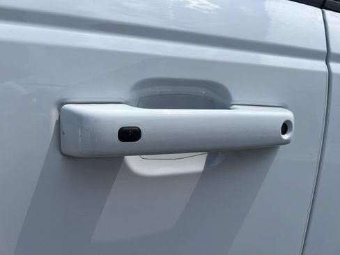 Used 2025 Ford Bronco Outer Banks AWD/4WD image 45