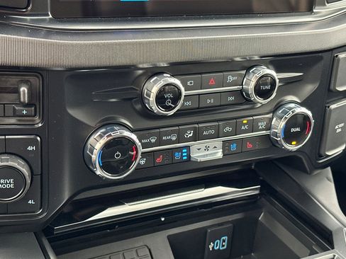 New 2026 Ford F350 Platinum image 19