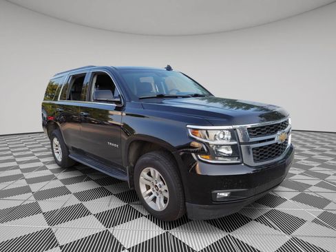 Used 2019 Chevrolet Tahoe LT AWD/4WD image 3