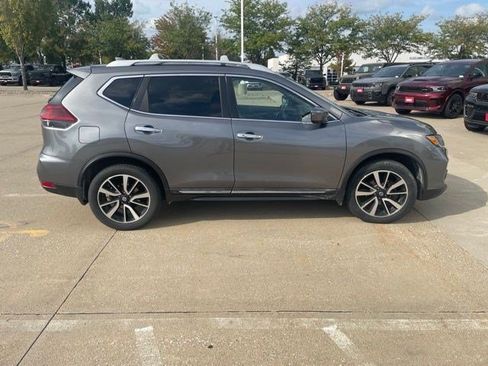 Used 2019 Nissan Rogue SL AWD/4WD image 7