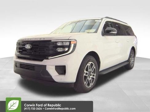 Used 2025 Ford Expedition Max Active image 19