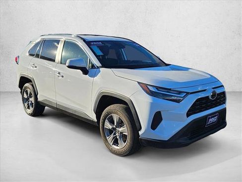 Used 2024 Toyota RAV4 XLE image 3