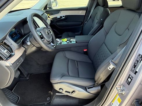 New 2026 Volvo XC90 T8 Core AWD/4WD image 19