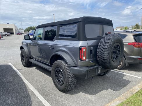 Used 2022 Ford Bronco Wildtrak AWD/4WD image 10