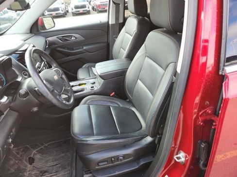 Certified 2021 Chevrolet Traverse Premier image 18