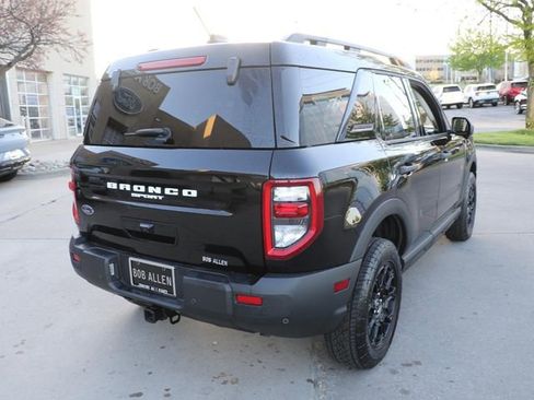 Used 2025 Ford Bronco Sport Badlands image 5