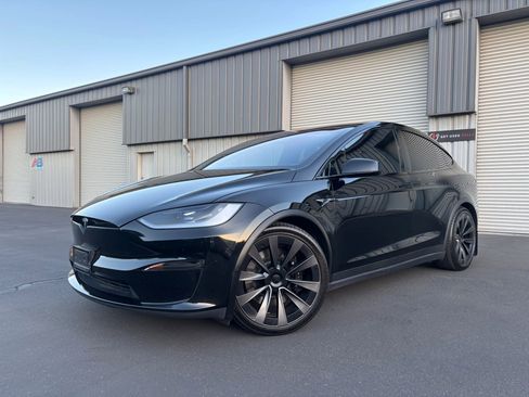 Used 2023 Tesla Model X AWD/4WD image 5