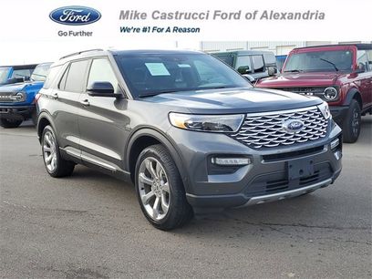 Used 2020 Ford Explorer Platinum w/ Premium Technology Package