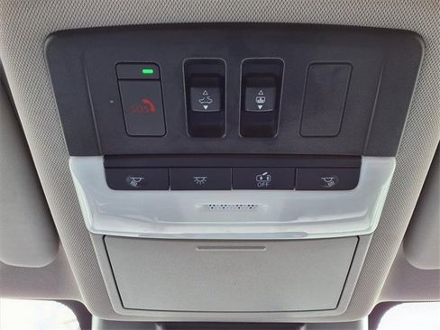 Certified 2023 Nissan Rogue SL w/ SL Premium Package image 12