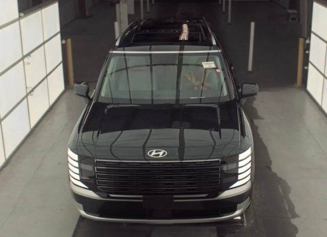 Used 2026 Hyundai Palisade Calligraphy AWD/4WD image 2