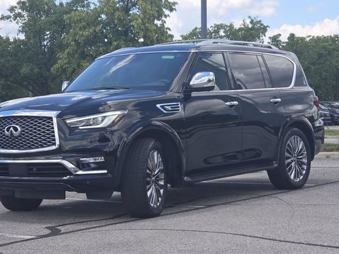 Used 2021 INFINITI QX80 Sensory w/ Cargo Package AWD/4WD image 4