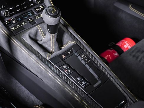 Certified 2025 Porsche 718 Boxster Spyder RS image 27