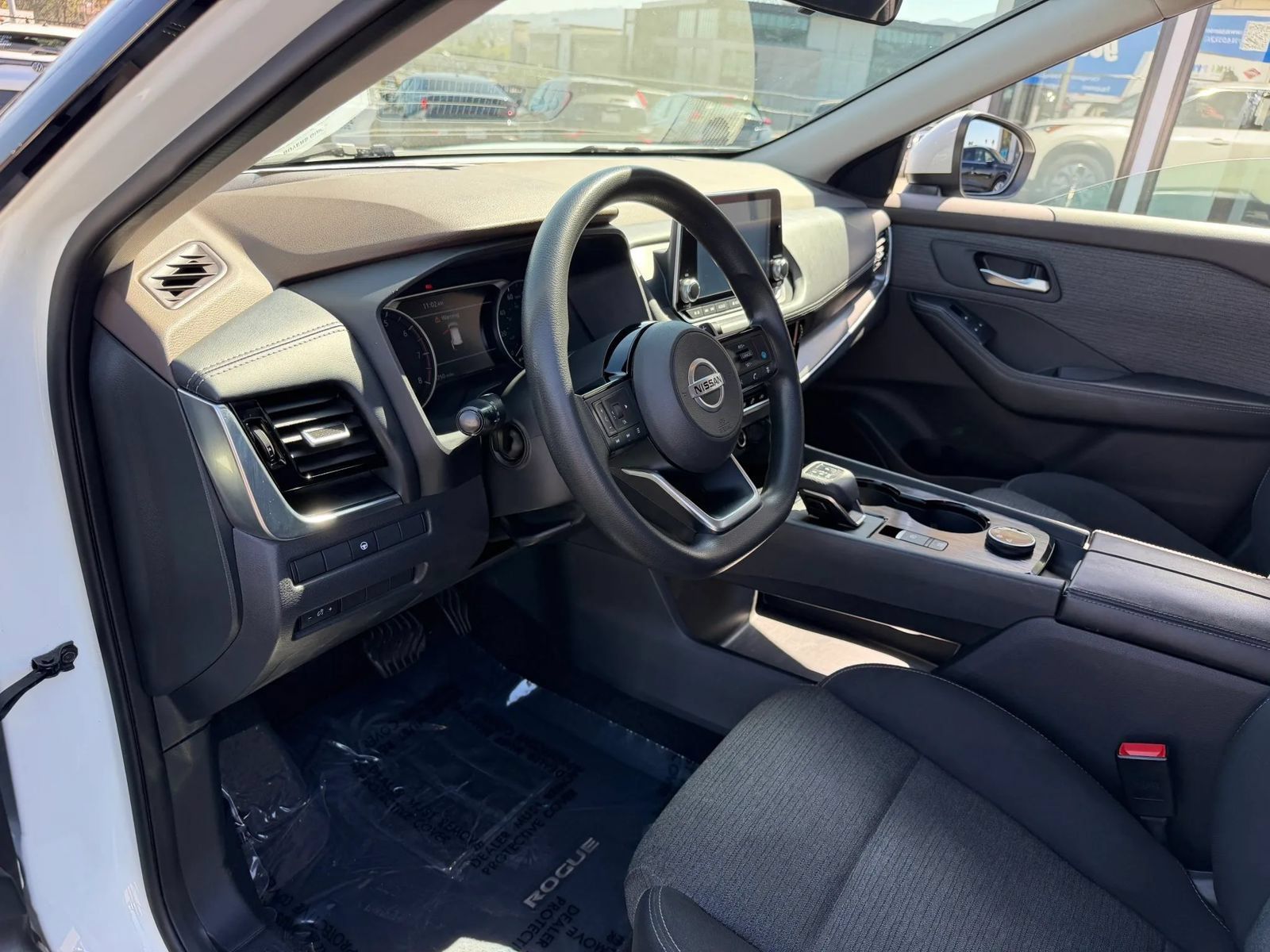 Used 2021 Nissan Rogue SV AWD/4WD image 10