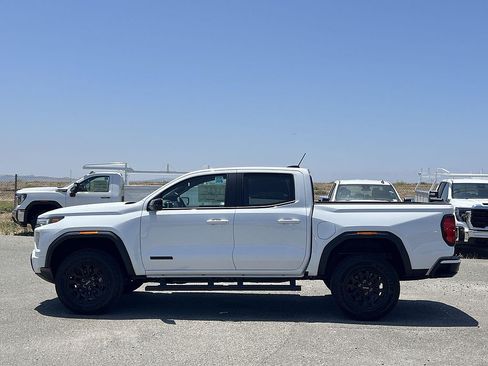 New 2026 GMC Canyon Elevation w/ LPO, Black Badging Package RWD image 6
