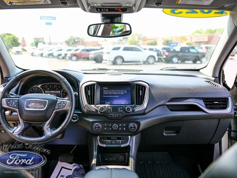Used 2023 GMC Terrain AT4 w/ Infotainment Package II image 13