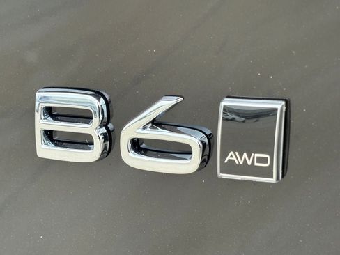 New 2026 Volvo XC90 B6 Ultra w/ Protection Package Premier AWD/4WD image 10