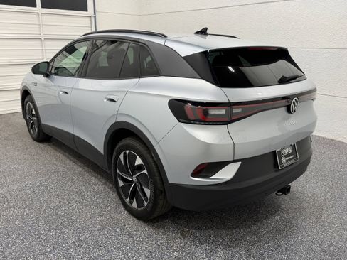 Used 2022 Volkswagen ID.4 Pro AWD/4WD image 4