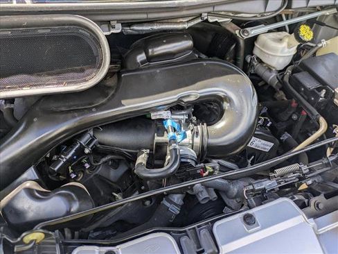 Used 2019 Ford Transit 150 XLT image 21