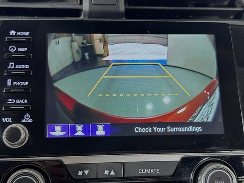 Used 2020 Honda Civic Touring image 29