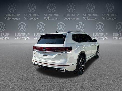 Used 2024 Volkswagen Atlas SEL Premium R-Line AWD/4WD image 36