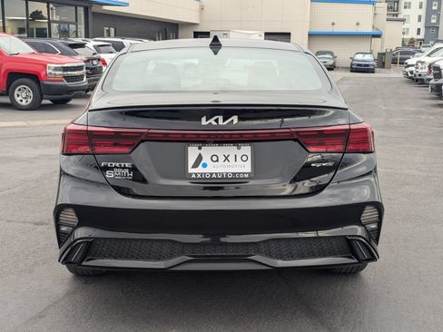 Used 2024 Kia Forte GT-Line w/ GT-Line Premium Package FWD image 6