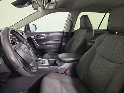 Used 2024 Toyota RAV4 XLE FWD image 13