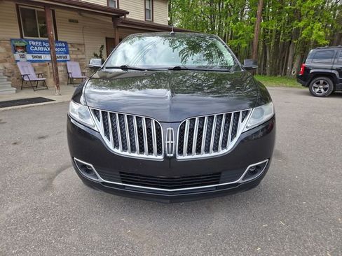 Used 2015 Lincoln MKX AWD w/ Equipment Group 101A image 9