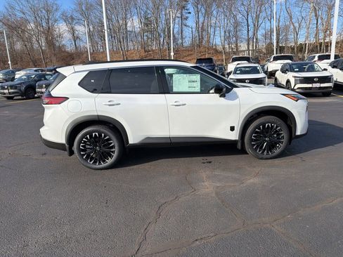 New 2026 Nissan Rogue SV AWD/4WD image 7