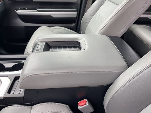 Used 2020 Toyota Tundra Limited image 14