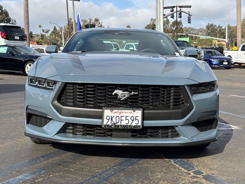 Used 2024 Ford Mustang Coupe RWD image 5