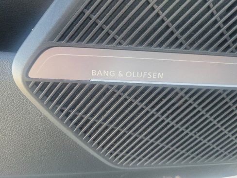 Used 2023 Audi Q5 2.0T Premium Plus image 8