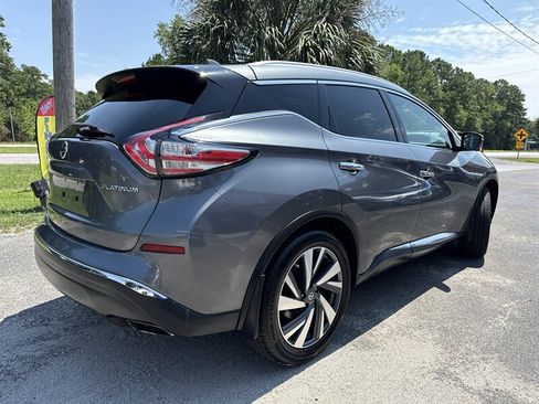 Used 2017 Nissan Murano Platinum w/ Platinum Technology Package FWD image 4