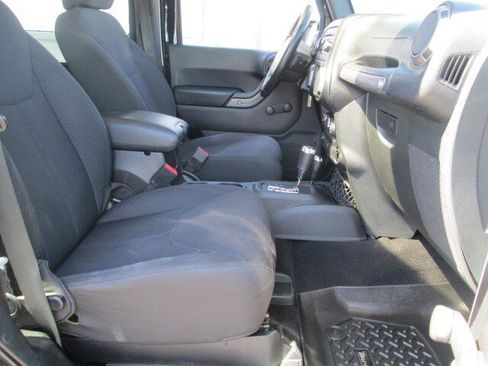 Used 2015 Jeep Wrangler Sport w/ Quick Order Package 24S image 12