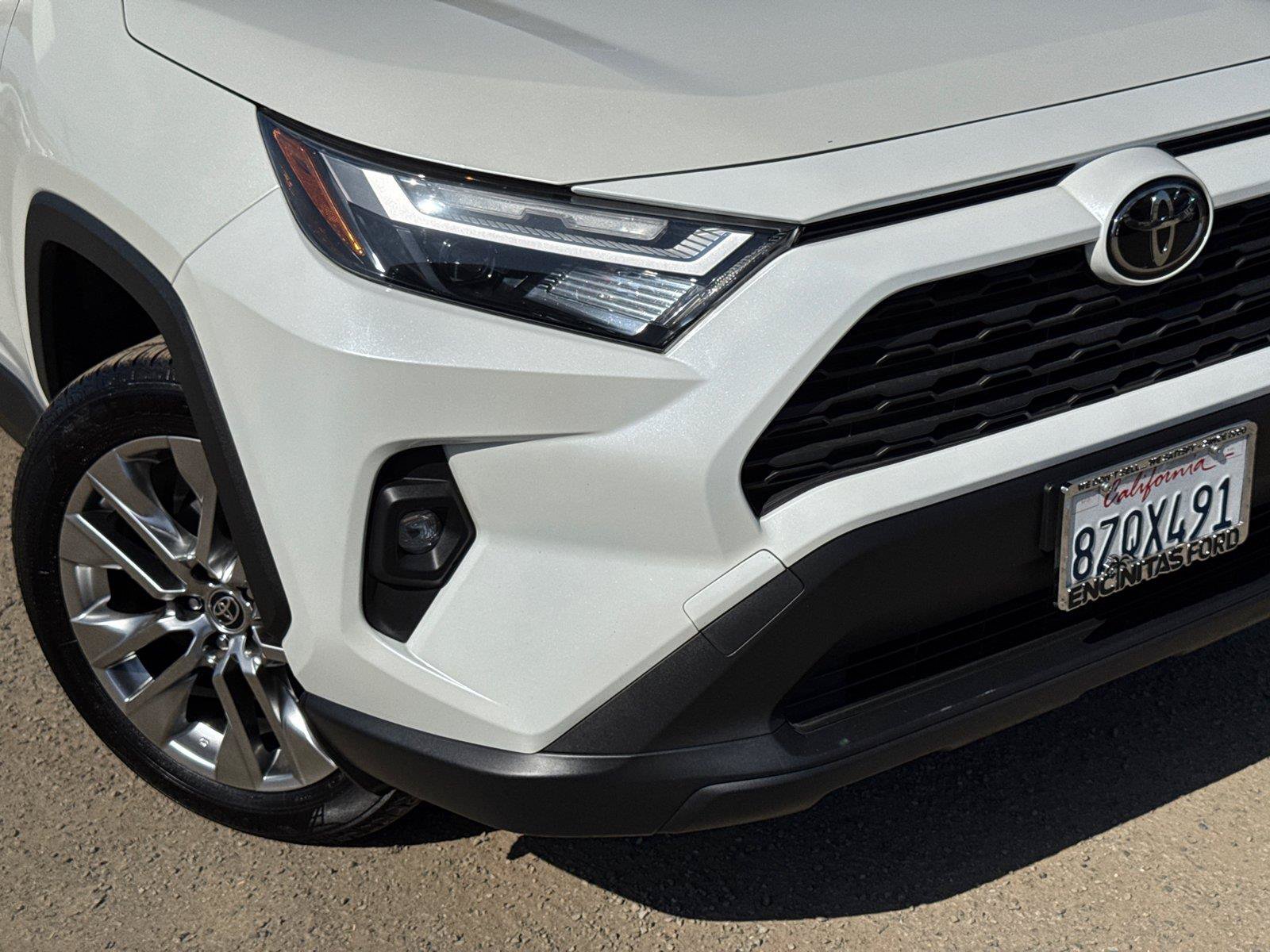 Used 2022 Toyota RAV4 XLE Premium w/ Carpet Mat Package (TMS) AWD/4WD image 3