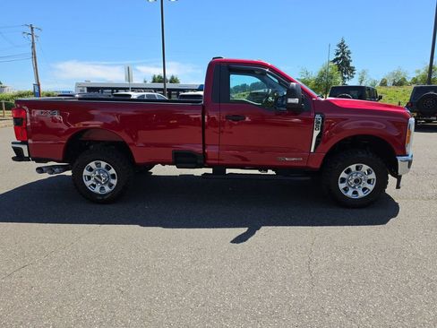 Used 2023 Ford F350 XLT w/ 360-Degree Camera Package AWD/4WD image 2