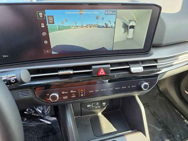 New 2026 Kia Sportage SX FWD image 13