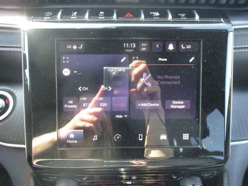 Used 2024 Jeep Grand Cherokee L Laredo AWD/4WD image 21