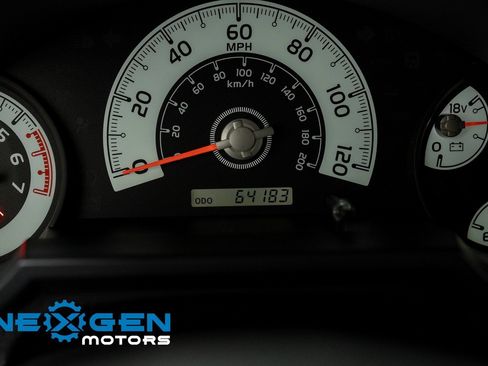 Used 2014 Toyota FJ Cruiser 4WD image 9