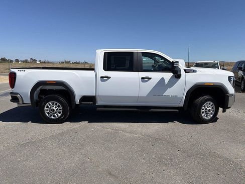 New 2026 GMC Sierra 2500 Pro w/ 1SA Pro Safety Plus Package AWD/4WD image 4