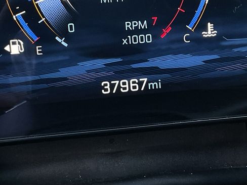 Used 2025 Chevrolet Equinox LT FWD image 32