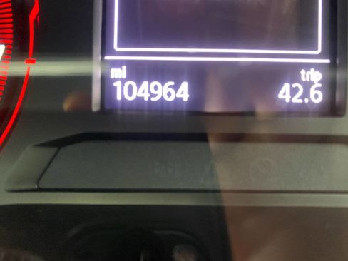 Used 2019 Volkswagen Jetta SE image 16