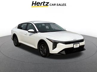 Used 2025 Kia K4 LXS video 1