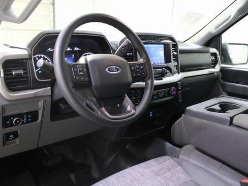 Used 2023 Ford F150 XLT w/ Trailer Tow Package image 10