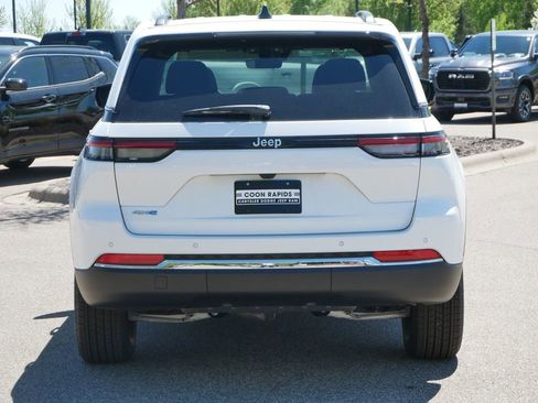 New 2025 Jeep Grand Cherokee Limited 4xe image 4