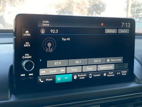 Used 2024 Honda Pilot TrailSport image 25