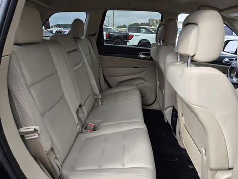 Used 2022 Jeep Grand Cherokee Laredo E w/ Security & Convenience Group image 20