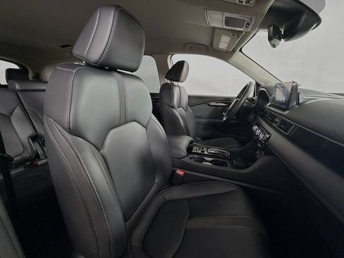 Certified 2023 Honda Pilot EX-L image 37