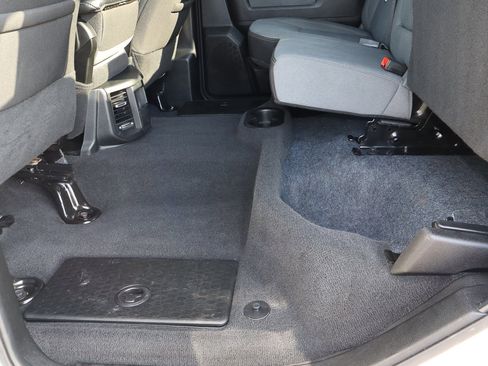 Used 2024 RAM 3500 Big Horn image 24