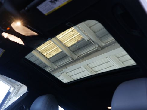 Used 2023 BMW 530i xDrive w/ M Sport Package image 21